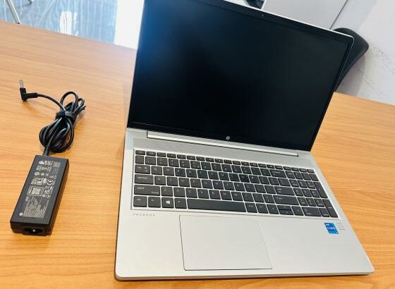 HP ProBook 450 G8 Notebook PC Intel Core i5-1135G7 11ª Geração, 8 GB DDR4 SDRAM, 256 GB SSD Ultra fast NVME,Intel iris XE Graphics, 15.6 POLEGADAS Tec