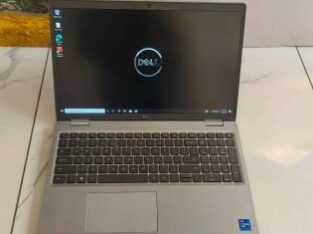 Dell Latitude 5520  11th Gen Itel Core ( TM) i7 -1185G7 , 16B 3200Mhz & 256Gb SSD nvme