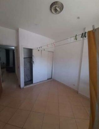 Vende-se apartamento no Bairro do Alto Mae T3