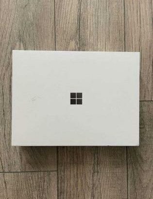 Microsoft Surface Pro 11  2in1 Touch (2024 Edition) Laptop 7