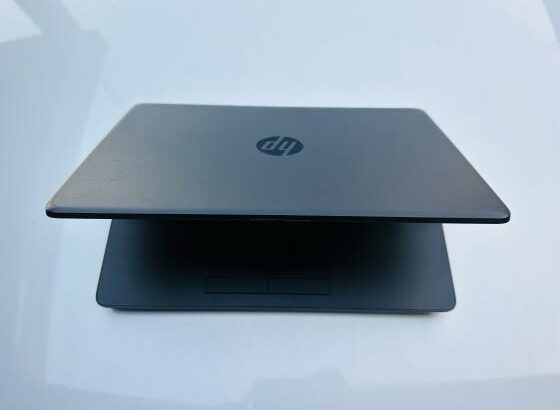 LAP Top em Promoção   HP Lap Top 14-dk1xxx fino | Tela IPS Full HD de 14 polegadas | Processador AMD 3020e| Gráficos AMD Vega 3 Graphics 512 GB  | DD