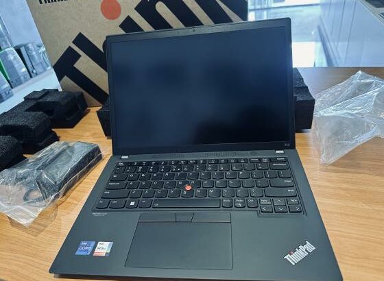 ✨*Lap Top Novo  * ✨*intel core I7-1255U 1.70 GHZ 12 TH Gen  (12 CPUs)13.3Polegadas * ✨*Face ID + FingerPrint* ✨*512 SSD,16 gb DDR4 SDRAM* ✨*Intel Iris