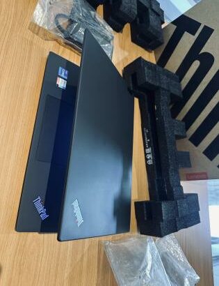 ✨*Lap Top Novo  * ✨*intel core I7-1255U 1.70 GHZ 12 TH Gen  (12 CPUs)13.3Polegadas * ✨*Face ID + FingerPrint* ✨*512 SSD,16 gb DDR4 SDRAM* ✨*Intel Iris