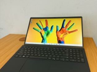 ✨Lap Top Semi-Novo Core i5 12TH Gen  *Dell Vostro 15-3520 * ✨ Intel Core i5-1255U 1.70 GHZ  up To 4.70GHZ (12CPUS ) 12TH Generation 15.6Polegadas * ✨