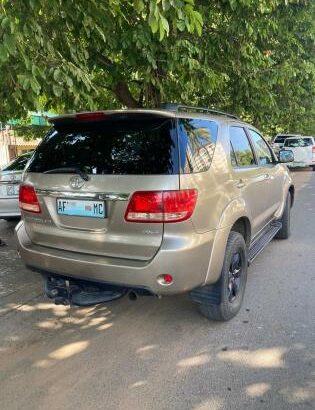 Toyota Fortuner 2007 Manual