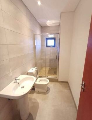 Vende se moradia nova duplex tipo 3 com suite mais 3wc no condomínio casa jovem no bairro Costa do sol