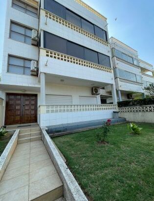 Vende-se moradia Triplex do tipo 4 na av marginal próximo ao Hotel southern sun