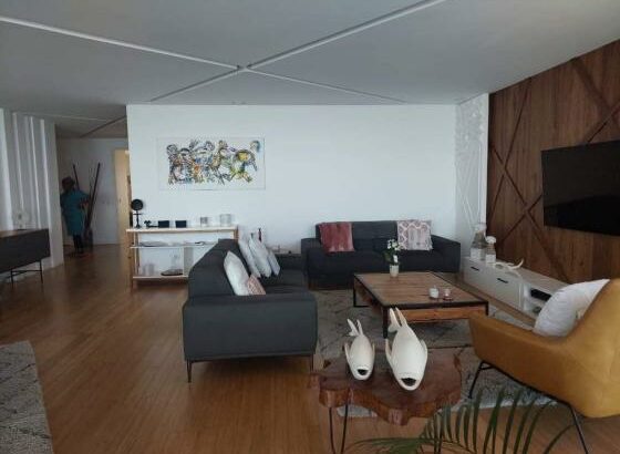 Vende-se super apartamento do tipo 4 no condomínio zen na Av Marginal.