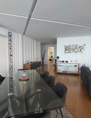 Vende-se super apartamento do tipo 4 no condomínio zen na Av Marginal.