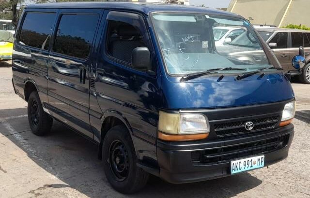 Toyota Hiace (mini bus) – Recem Importada