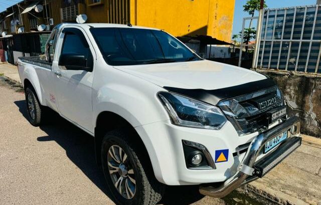 ISUZU KB – RECEM IMPORTADA