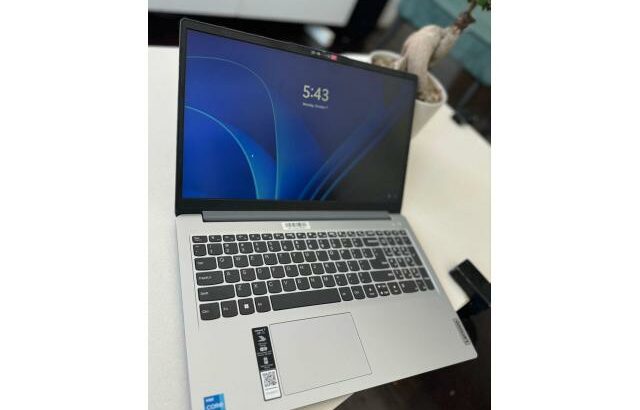 Lenovo IDEAPAD 1i Core i3 – 12ª geração