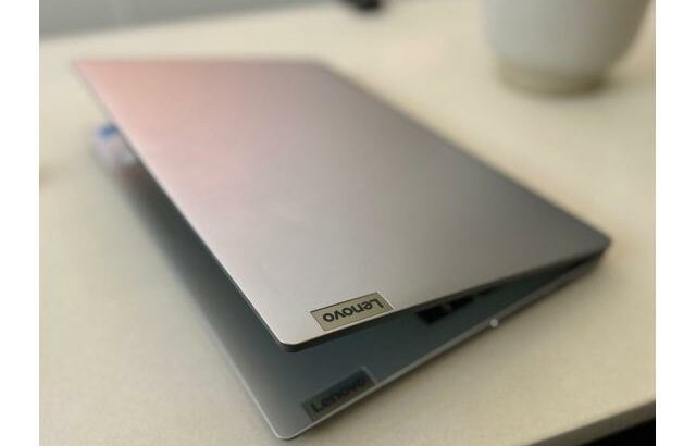 Lenovo IDEAPAD 1i Core i3 – 12ª geração