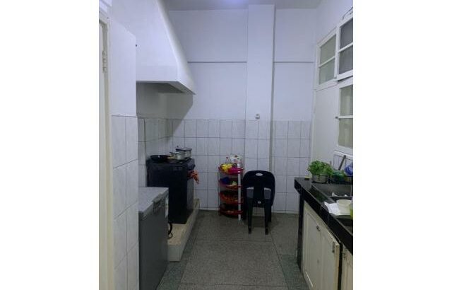 Arrenda-se flat tipo 2 Baixa da Cidade