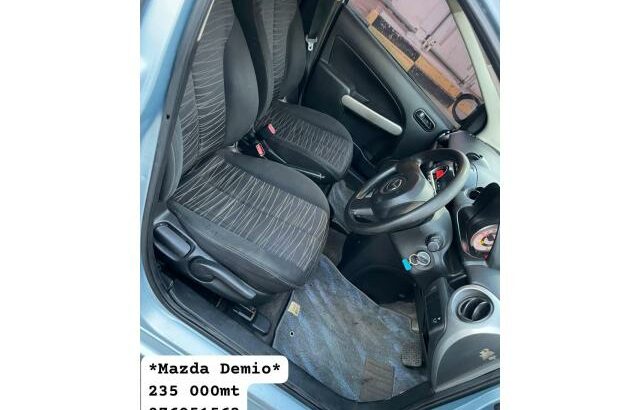 *MAZDA DEMIO Recente*   *PREÇO: 235.000.00mil*  *876051562*