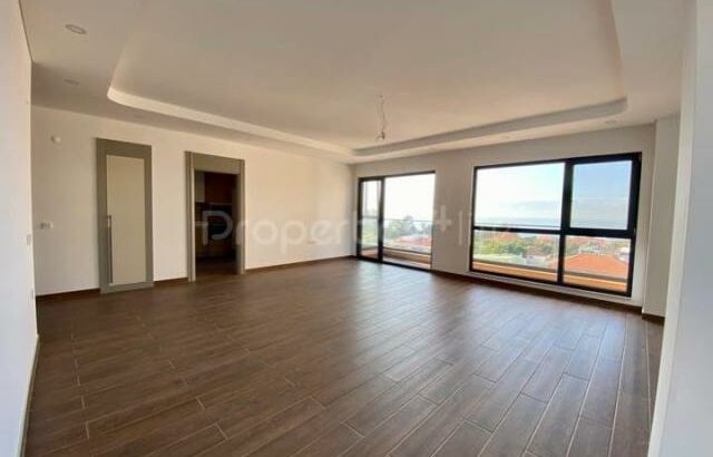 Vendo apartamento no prédio novo a avenida Martins da machava com mão TSE tung