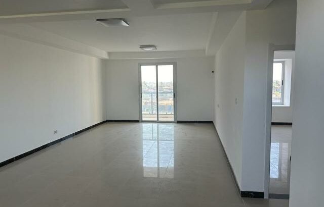 Vendo apartamento t3 no bairro do triunfo condomínio vila Sol