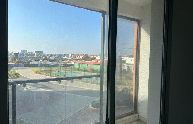 Vendo apartamento t3 no bairro do triunfo condomínio vila Sol