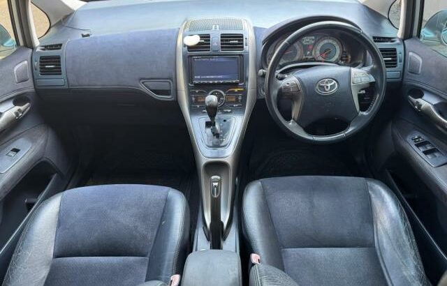 Vende-se Toyota Blade 2008