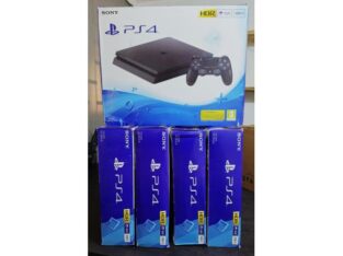 PlayStation 4 500GB Slim na caixa selados