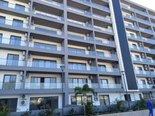 Arrenda-se Luxuoso Apartamento T2 mobilado no condomínio Palmeira