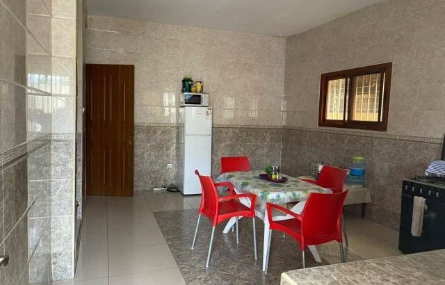 Vende-se moradia T3 placa no bairro da liberdade