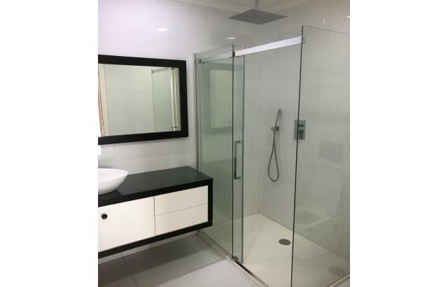 ZEN RESIDENCE Arrenda-se Luxuoso Apartamento T4 dos maiores com vista ao mar