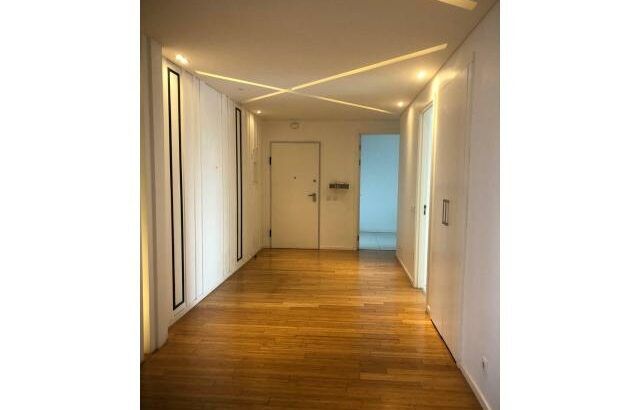 ZEN RESIDENCE Arrenda-se Luxuoso Apartamento T4 dos maiores com vista ao mar