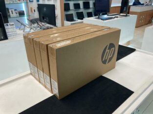 HP 250 G9 NoteBook 15.6” N4500 8GB 256SSD UHD W11H