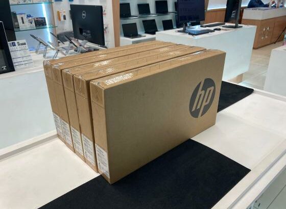 HP 250 G9 NoteBook 15.6” N4500 8GB 256SSD UHD W11H