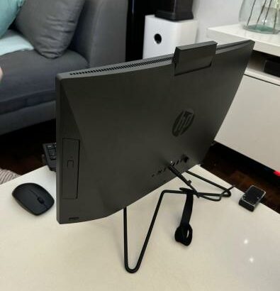 HP 200 G4 All-in-one 21.5” i5 12th 8GB RAM 256GB SSD