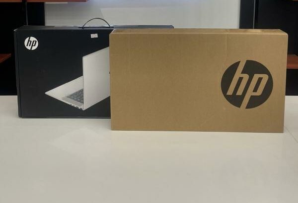 HP 250 G9 cor i5 16GB Ram 512gb SSD 12Th Gen 15.6” Win11  Selado