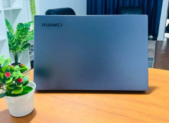 Huawei MateBook i5 11th 16GB RAM 512GB SSD