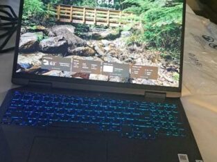 Laptop Lenovo Gaming LOQ 16APH8 Ryzen 7 a venda