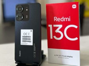 Redmi 13C (128GB e 256GB) Selado