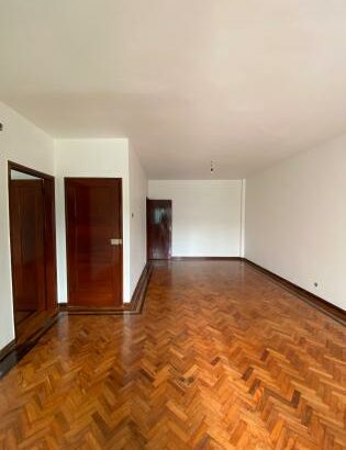 Vende-se Apartamento T2 reabilitado de raiz Super espaçoso e luxuoso