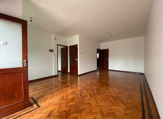 Vende-se Apartamento T2 reabilitado de raiz Super espaçoso e luxuoso