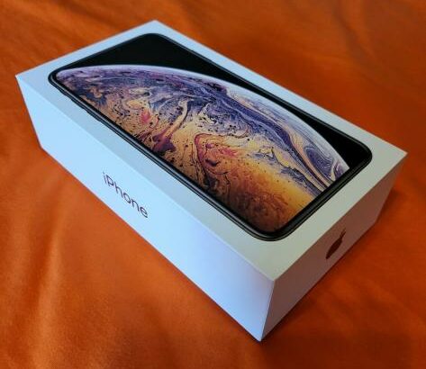 IPHONE XS MAX 256GB. NOVOS, SELADOS