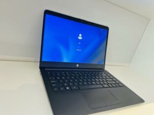 LAP Top em Promoção   HP Lap Top 14-dk1xxx fino  Tela IPS Full HD de 14 polegadas   Processador AMD 3020e Gráficos AMD Vega 3 Graphics 512 GB DDR4 de