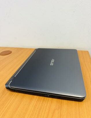 ✨Lap Top Grafico  *Classic and Graphics Machine * ✨*Intel Core i3-7020U  2.30 GHZ 7TH Gen  (4CPUs)8 TH Generation 14 Polegadas* ✨*4GB DDR4 SDRAM * ✨*2