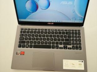 ✨Lap Top Grafico  *Classic and Graphics Machine Asus VivoBook X515D * ✨*AMD RYZEN 3 3250 2.60 GHZ 11 TH Gen  (4CPUs)15.6 Polegadas* ✨*8GB DDR4 SDRAM *