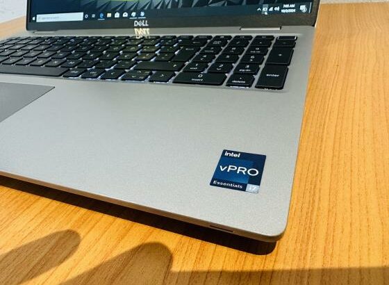 ✨*Lap Top  Gráfico Dell Precison 3571 Core I7 12 TH Gen * ✨*Intel Core I7-12700H 2.70 GHZ  (20CPUs)12Th Generation 15.6 Polegadas * ✨*Reconhecimento F