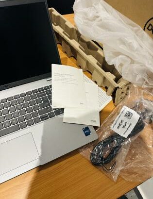 Lap Top Novo em Promoção  CORE i7 13Th Gen  ✨Dell Notebook Latitude 5540  ✨15,6 polegadas  ✨Display Full HD AG 1920 x 1080 –  ✨Intel Core i7 13ª gera