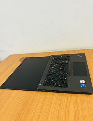 ✨*Lap Top Semi- Novo * ✨Ultrabook  Lenovo ThinkPad X13 Gen 3 Carbon + Magnesium  ✨*intel core I7-1255U 1.70 GHZ 12 TH Gen  (12 CPUs)13.3Polegadas * ✨*