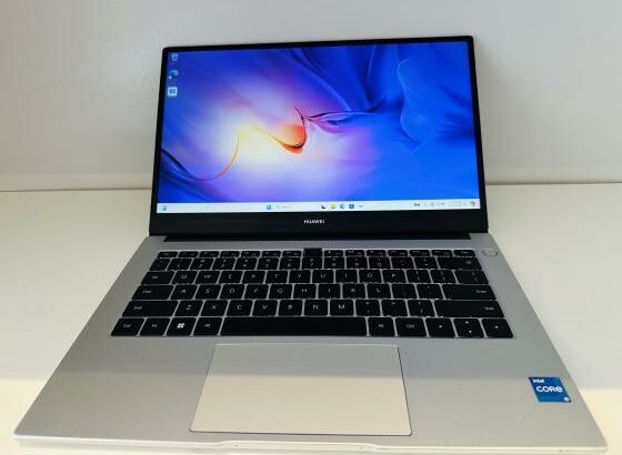 ✨Lap Top Semi-Novo  *Executive Huawei Matebook D14 Metalizado  * ✨*Intel Core i5-1135G7 2.40 GHZ  (08 CPUs) 11 th Generation 14 Polegadas * ✨*Face ID