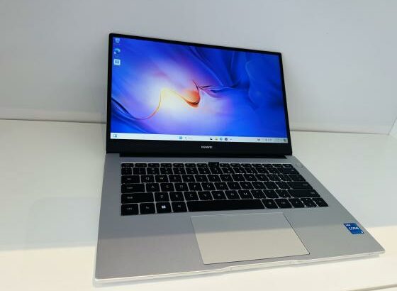 ✨Lap Top Semi-Novo  *Executive Huawei Matebook D14 Metalizado  * ✨*Intel Core i5-1135G7 2.40 GHZ  (08 CPUs) 11 th Generation 14 Polegadas * ✨*Face ID