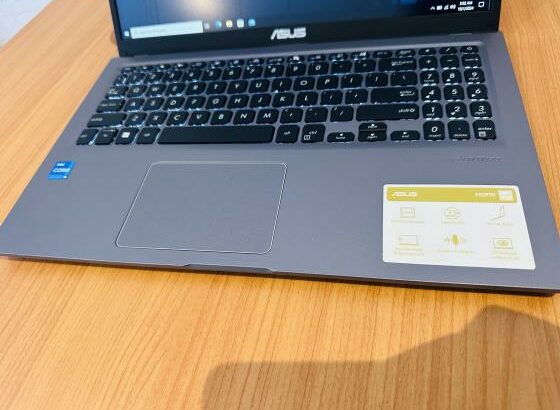 ✨Lap Top SUPER Limpo em Promoção Core i5 11TH Gen  *Asus VuvoBook X515SE * ✨ Intel Core i5-1135G7 2.40GHZ  (8CPUS ) 11TH Generation 15.6Polegadas * ✨*