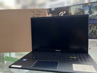 LAPTOP ASUS LAPTOP E510 INTEL CELERON 4GB RAM / 256GB SSD  15.6 INCH DISPLAY  SEMI NOVO COM CAIXA.