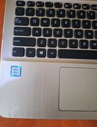 Laptop HP 250 G7 15.6” i3 10th 4GB RAM 500GB SSHD