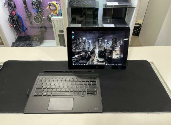 Laptop HP Pro x2 612 G2 4 2in1 12″ 4410Y 4GB 128SSD HD615 W10P